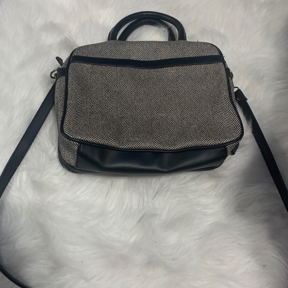 Purse - Picture 2 of 3